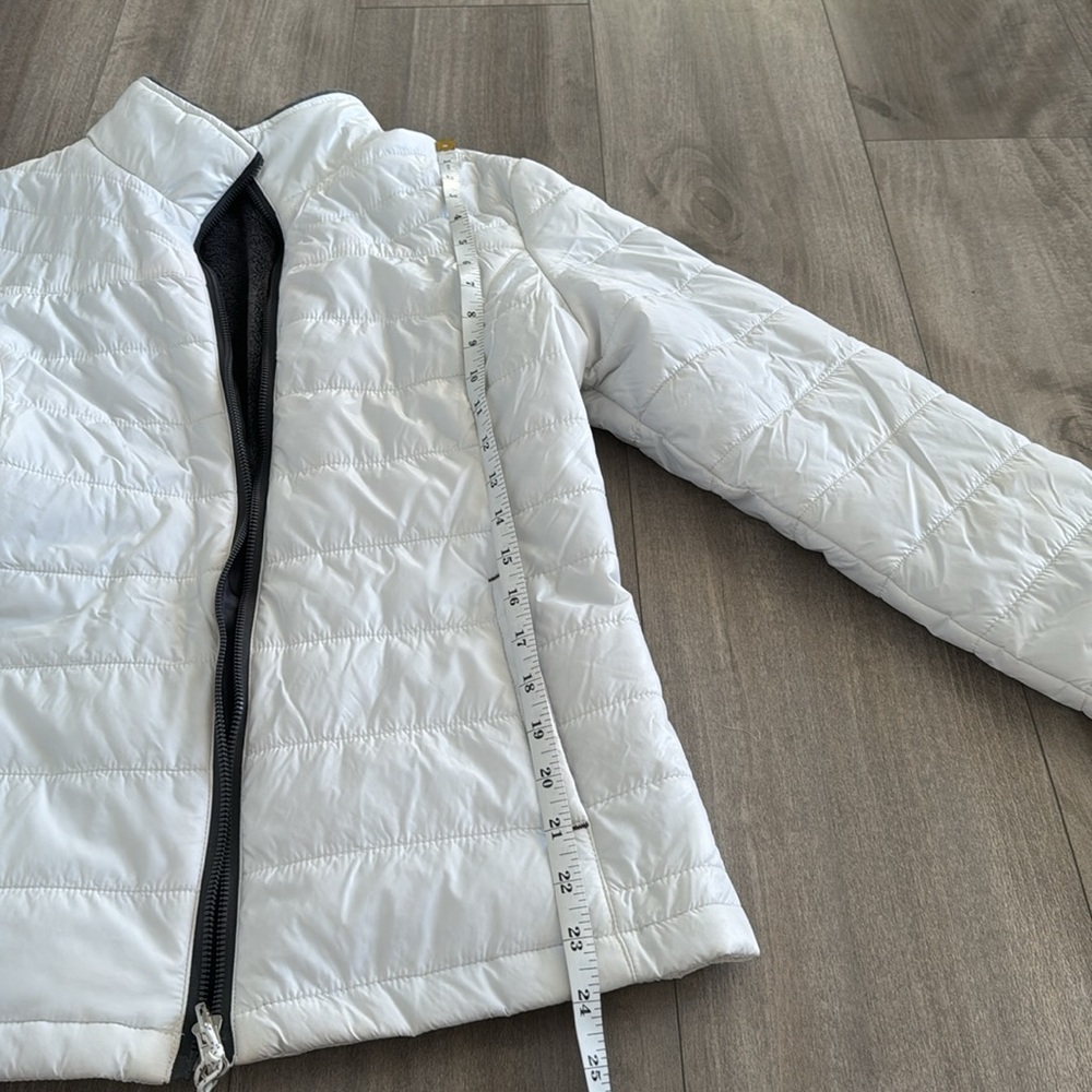 White Puffer Winter Jacket - Picture 11 of 12